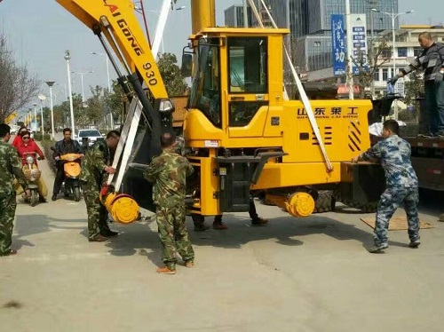 谈球吧体育官网.jpg