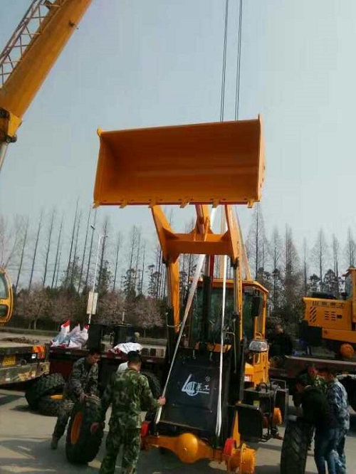谈球吧体育官网.jpg