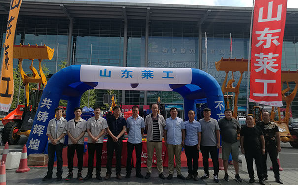 谈球吧体育官网.jpg