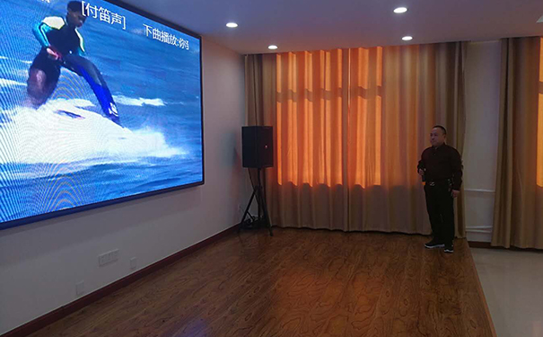 谈球吧体育官网.jpg